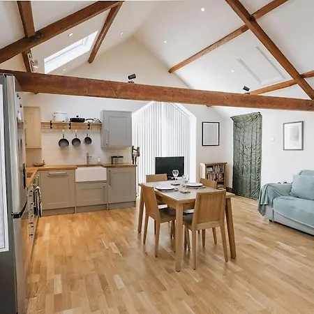 Elm House Barn - Converted Barn At The Gateway To The District National Park Semesterbostad *
